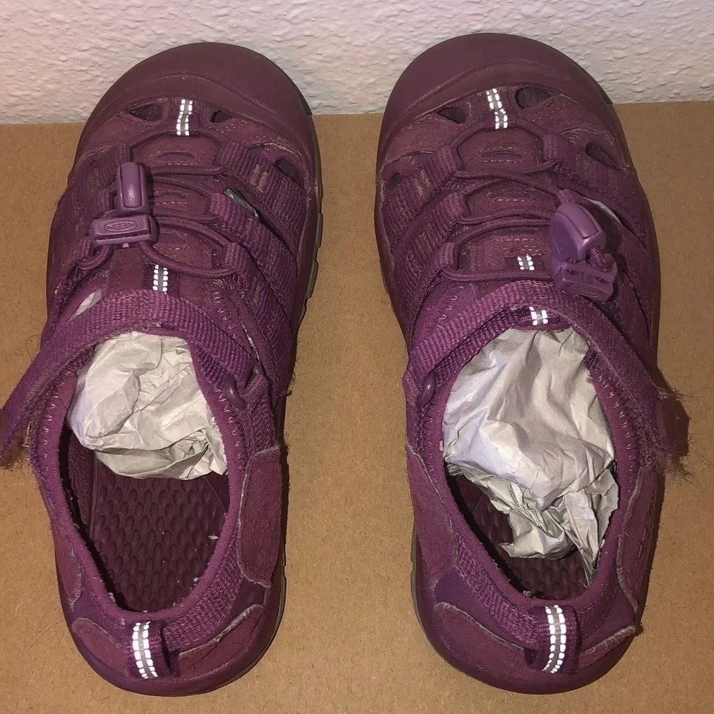 KEEN FOOTWEAR Sandals Girls Size 2 Purple Gray Washable Hiking Water Shoes